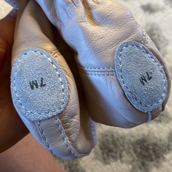 Capezio Leather Juliet Ballet Shoe - Picture 5 of 5